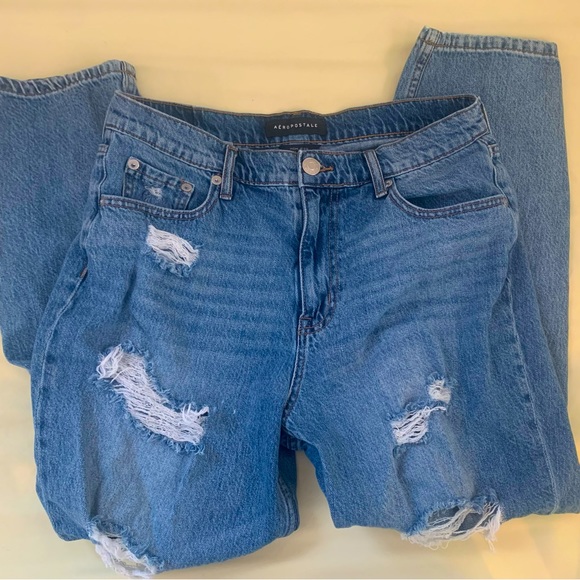 Aeropostale High Rise Mom Jeans Size 10 - Picture 1 of 3